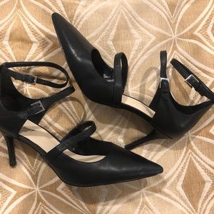Triple strap, Nine West heels
